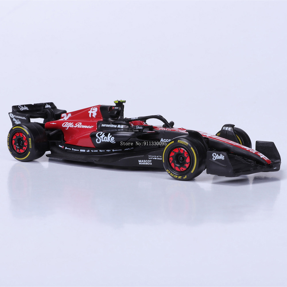 Bburago 1:43 Alfa Romeo F1 Tea - огляд і ціна Model Kit Alfa Romeo