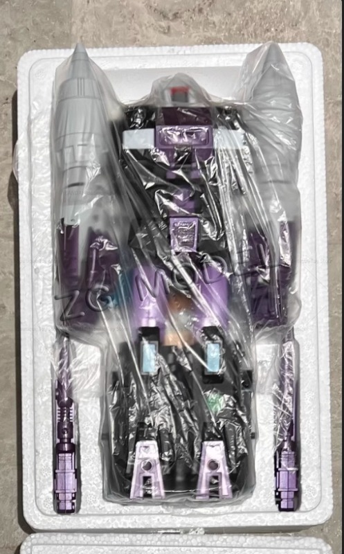 Brand New Spot Original Deform - огляд і ціна Model Kit Dinosaur Bandai