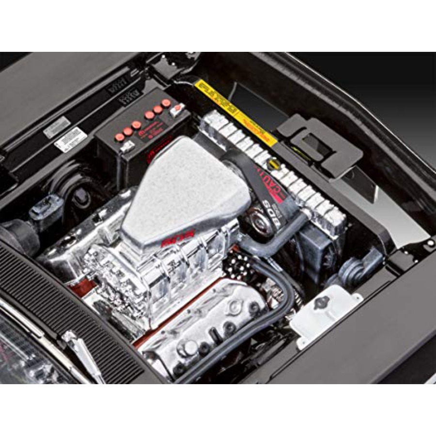Fast and Furious Dom's 1970 Do - огляд і ціна Model Kit Dodge Charger