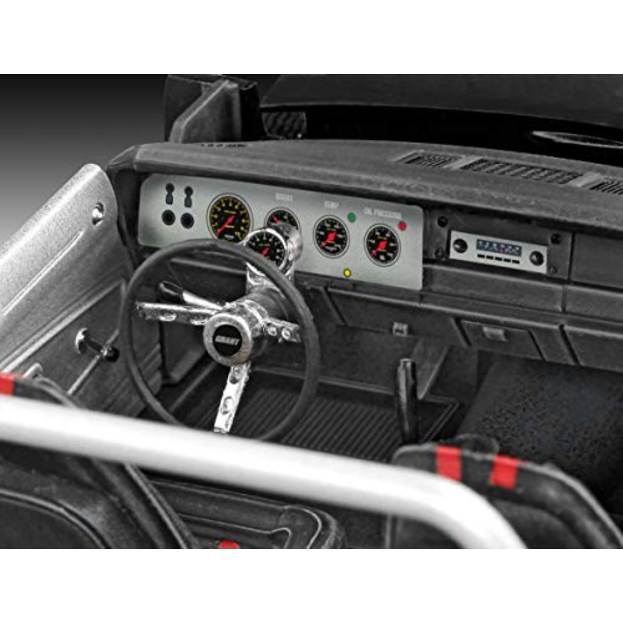 Fast and Furious Dom's 1970 Do - огляд і ціна Model Kit Dodge Charger