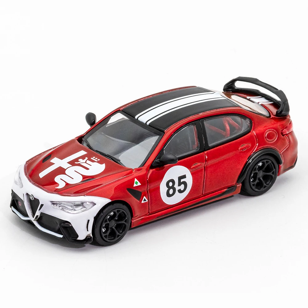 DCT 1/64 Alfa Romeo Giulia GTA - огляд і ціна Model Kit Alfa Romeo