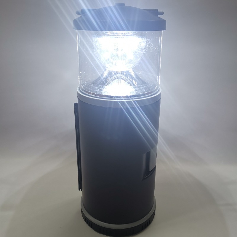 Camping Lantern with Hand Tool - огляд і ціна Model Kit Tool